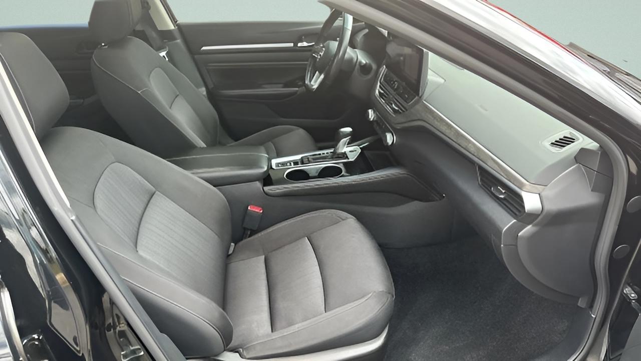 2023 Nissan Altima SV - Photo 38