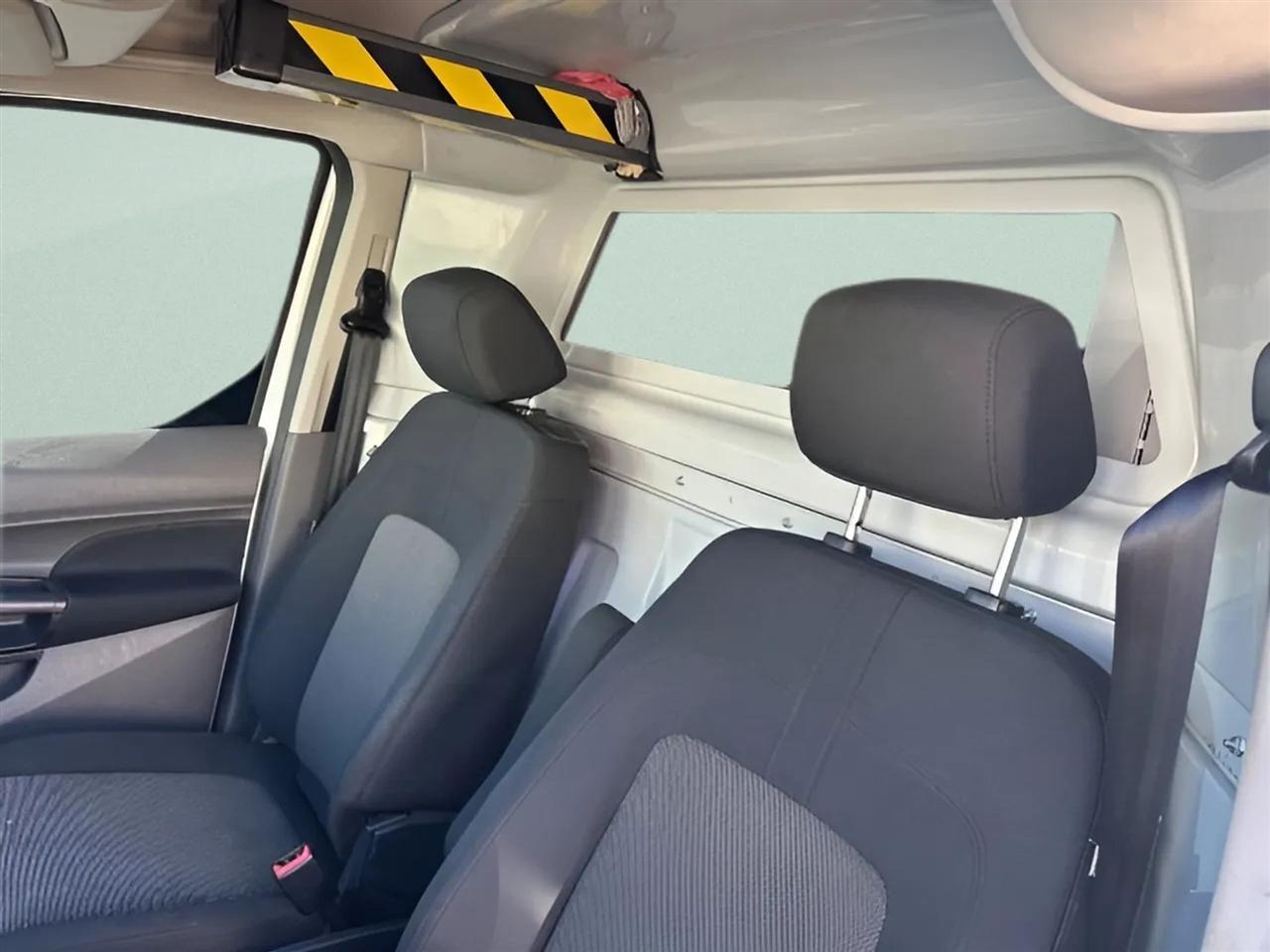 Ford Transit Connect Van XL LWB w/Rear Symmetrical Doors 2021