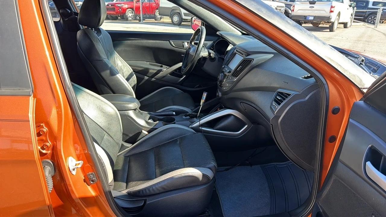Hyundai Veloster 3dr Cpe Auto Turbo 2016