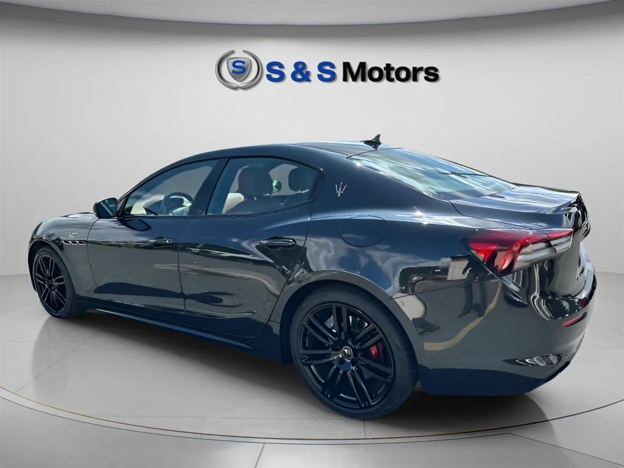 Maserati Ghibli GT 3.0L 2022