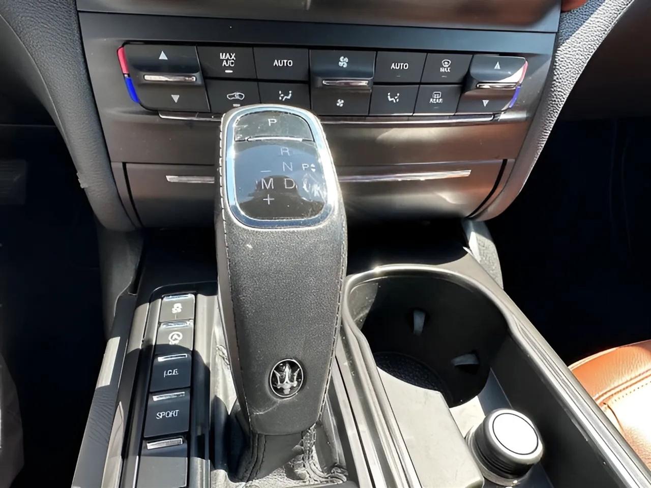 Maserati Ghibli GT 3.0L 2022