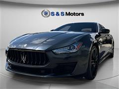 2022 Maserati Ghibli 
