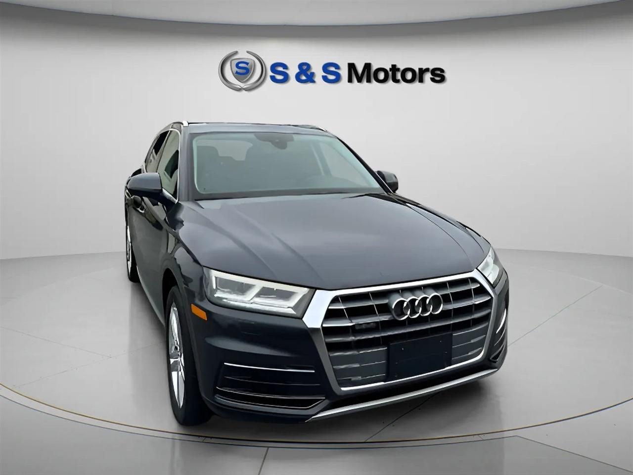 Audi Q5 Premium Plus 45 TFSI quattro 2019