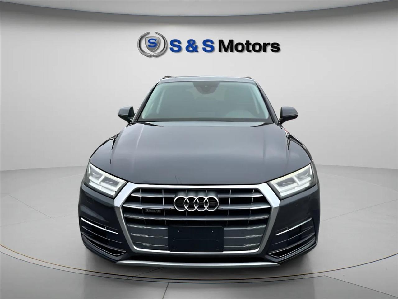 Audi Q5 Premium Plus 45 TFSI quattro 2019