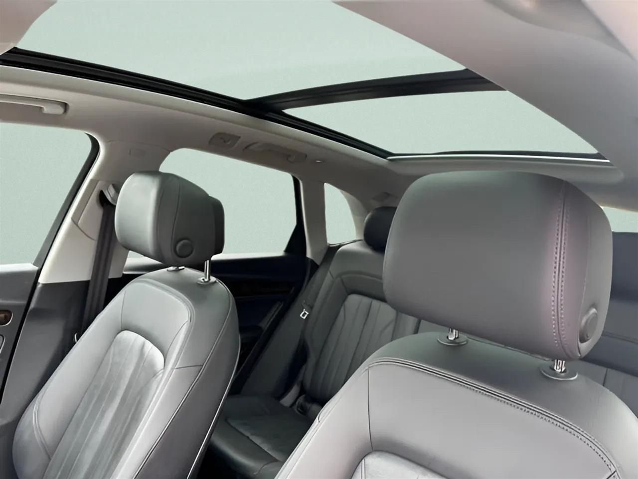 Audi Q5 Premium Plus 45 TFSI quattro 2019