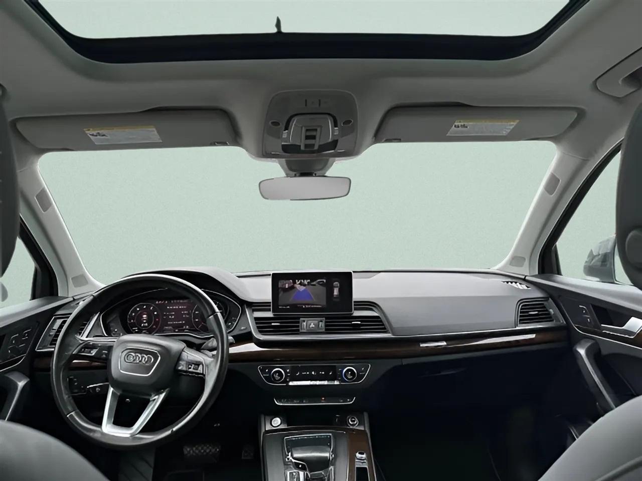 Audi Q5 Premium Plus 45 TFSI quattro 2019