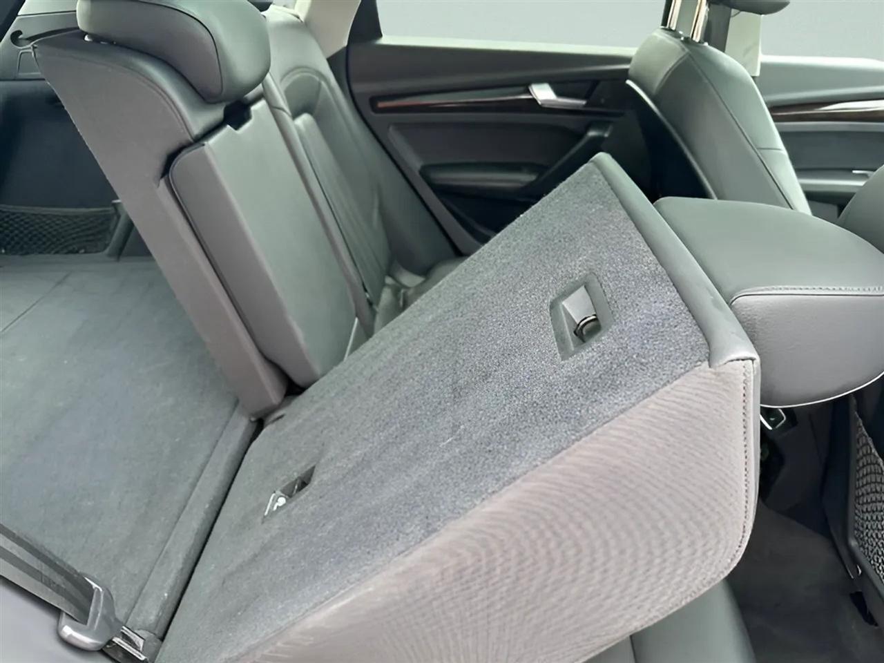 Audi Q5 Premium Plus 45 TFSI quattro 2019