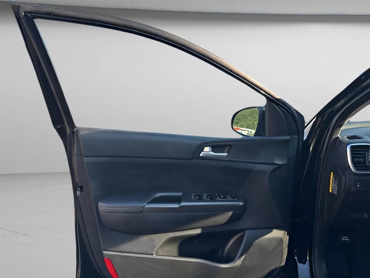 Kia Sportage LX FWD 2022