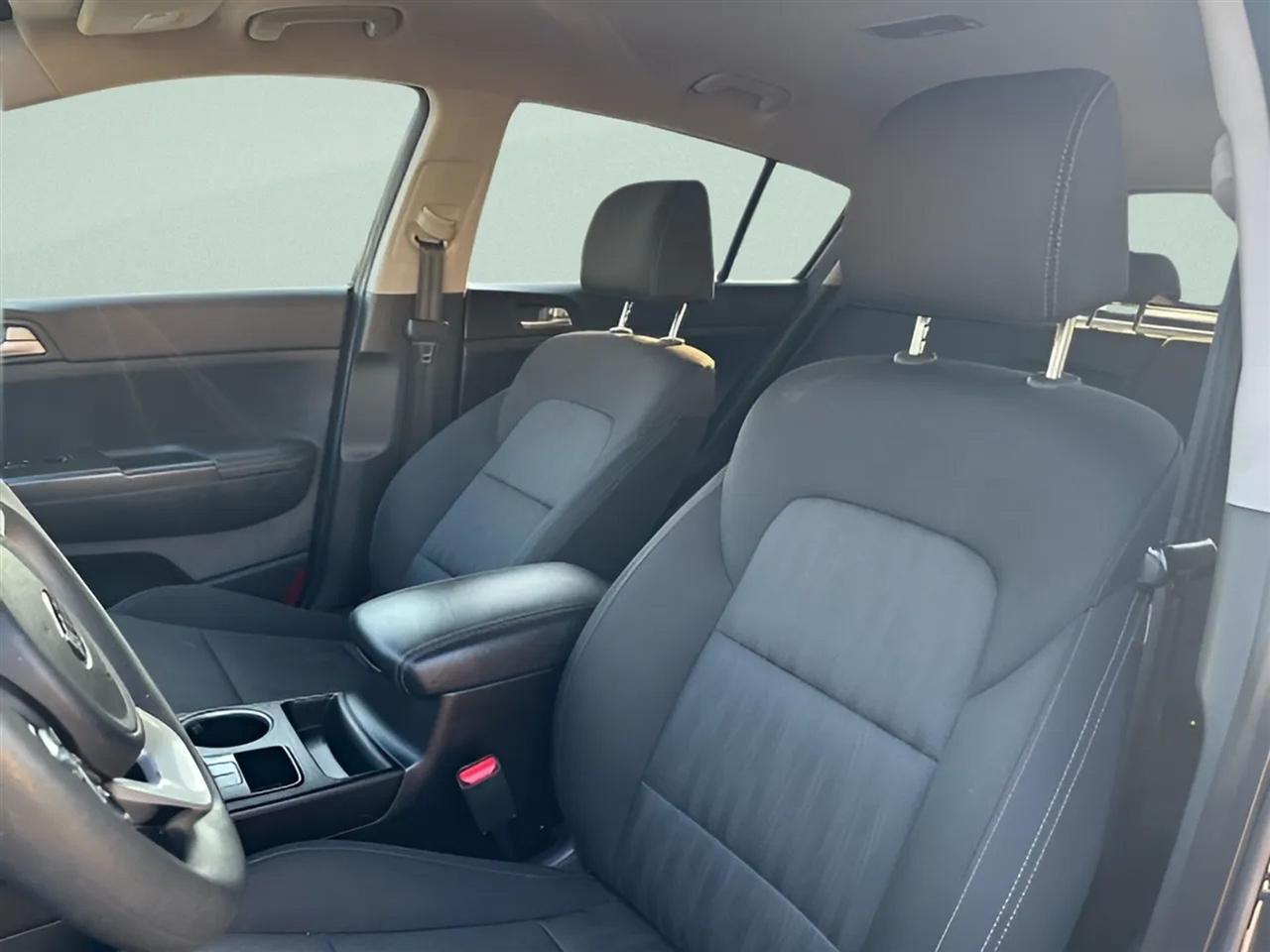 Kia Sportage LX FWD 2022