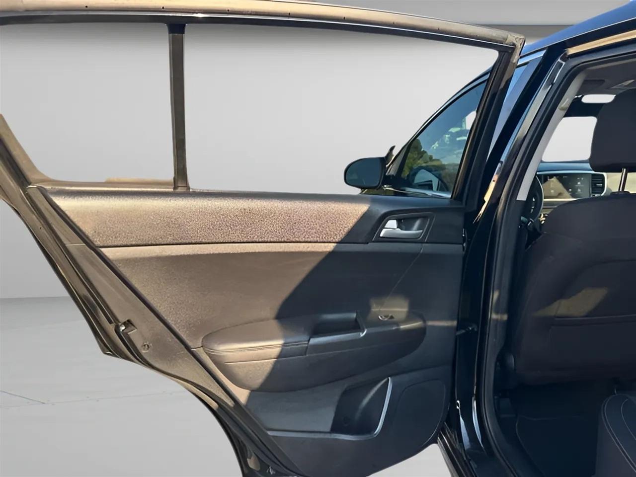 Kia Sportage LX FWD 2022