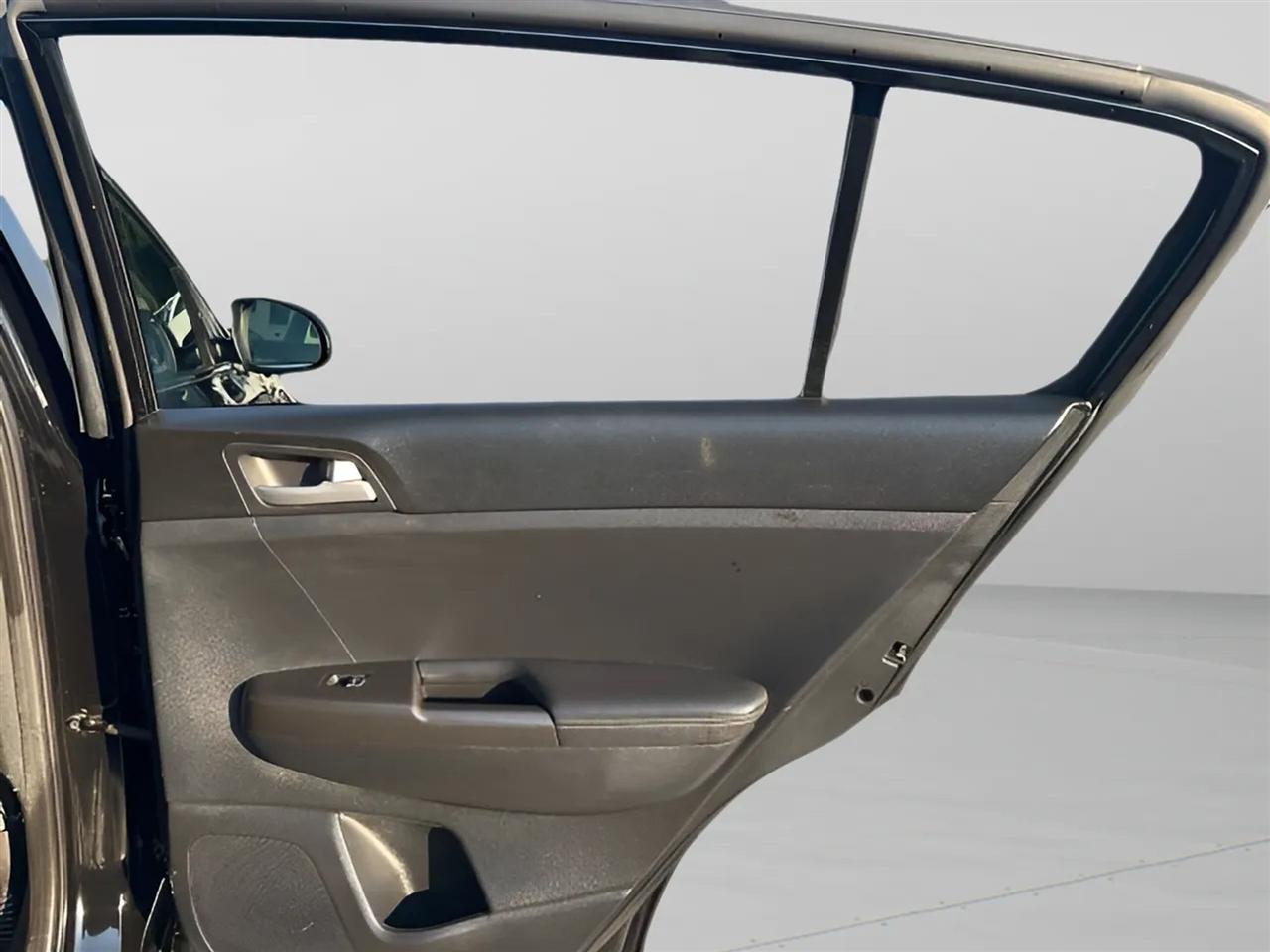 Kia Sportage LX FWD 2022