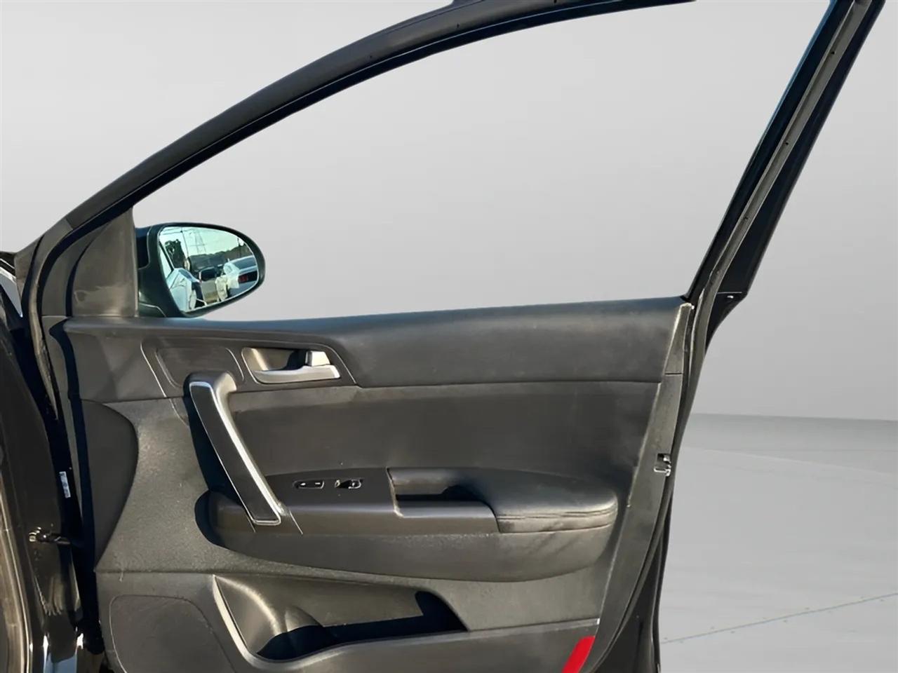 Kia Sportage LX FWD 2022