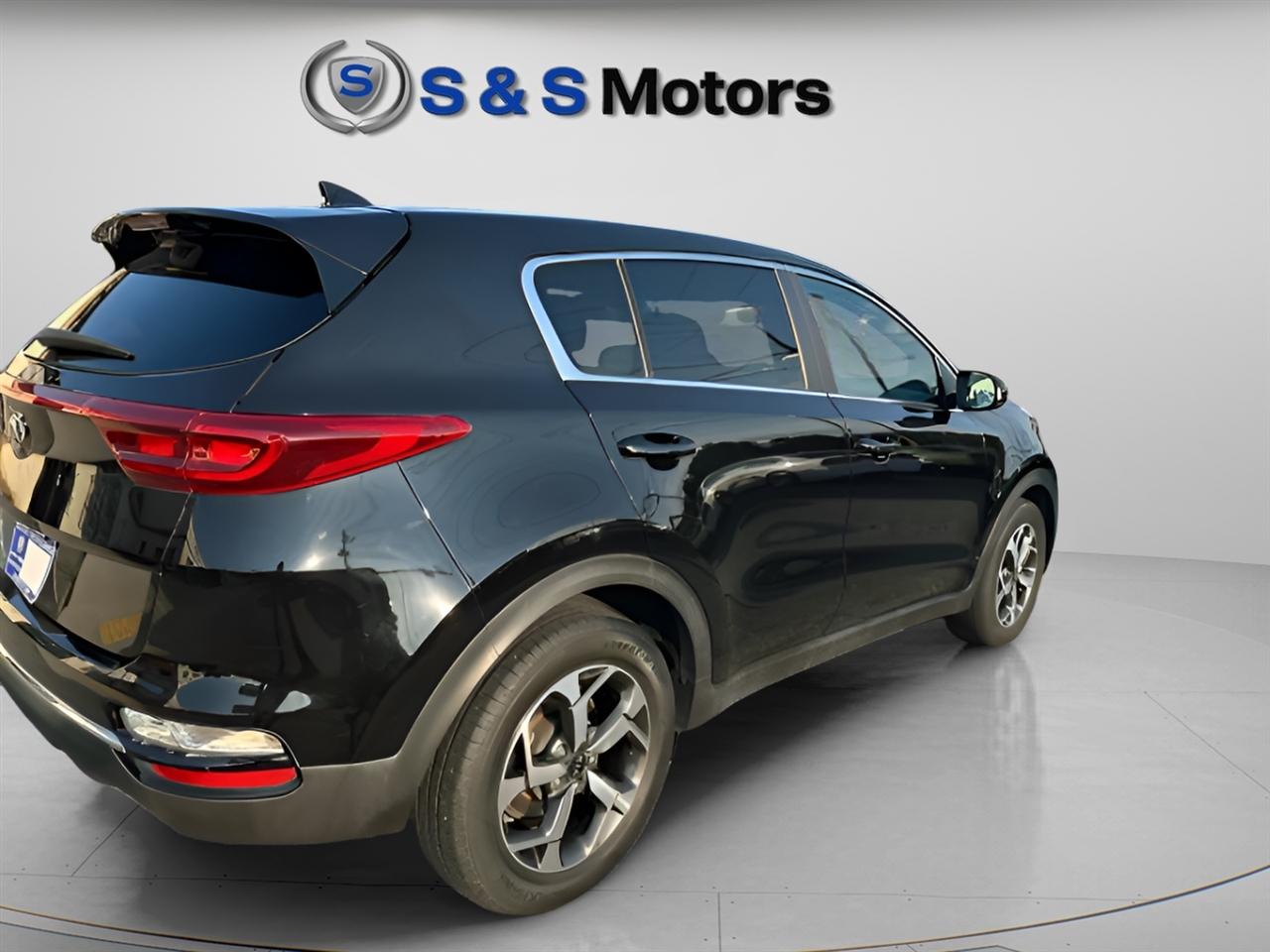 2022 Kia Sportage LX - Photo 8