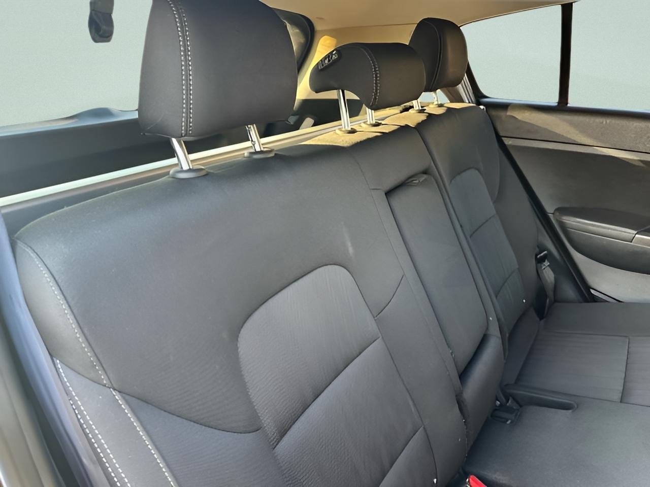 2022 Kia Sportage LX - Photo 36