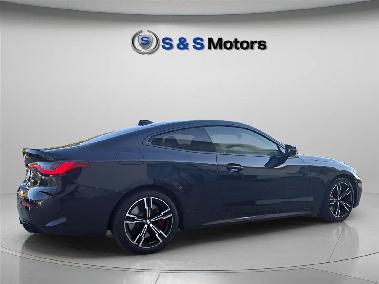 BMW 4 Series M440i xDrive Coupe 2021