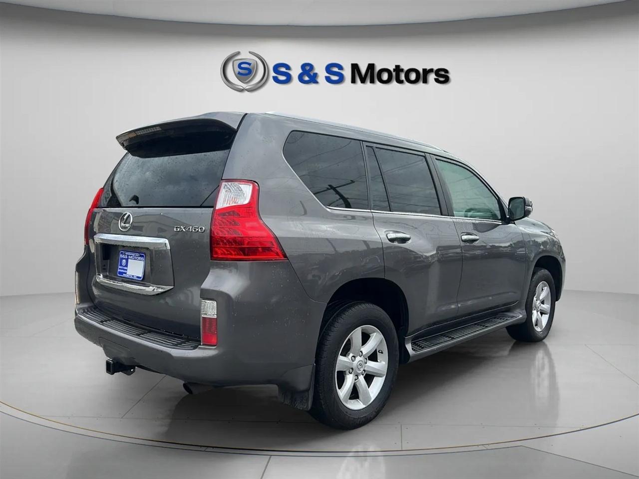 Lexus GX 460 4WD 4dr 2011