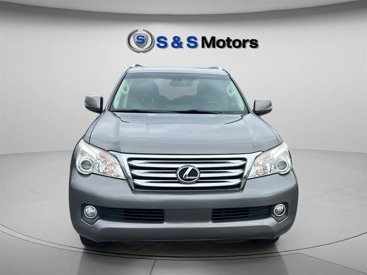Lexus GX 460 4WD 4dr 2011