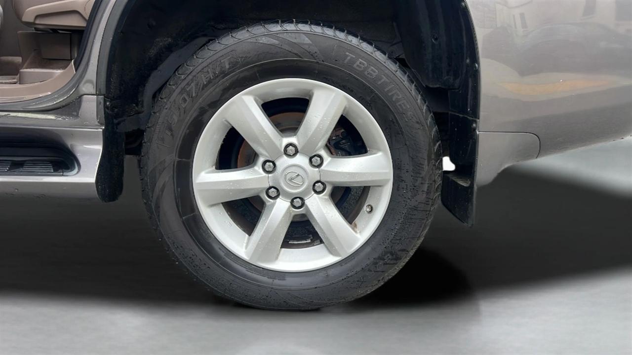 Lexus GX 460 4WD 4dr 2011