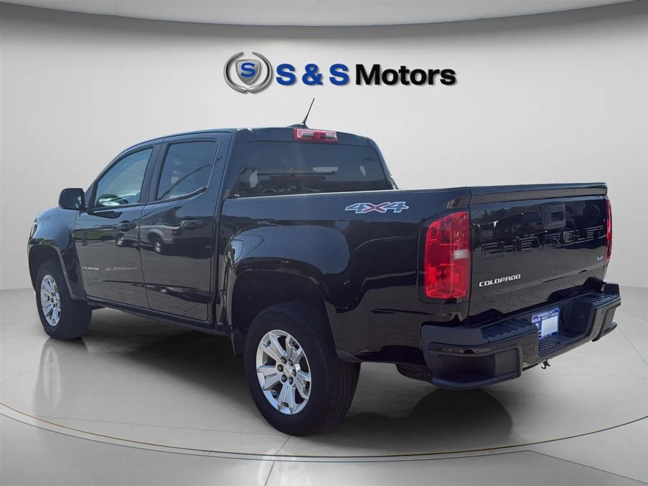 Chevrolet Colorado 4WD Crew Cab 128" LT 2021