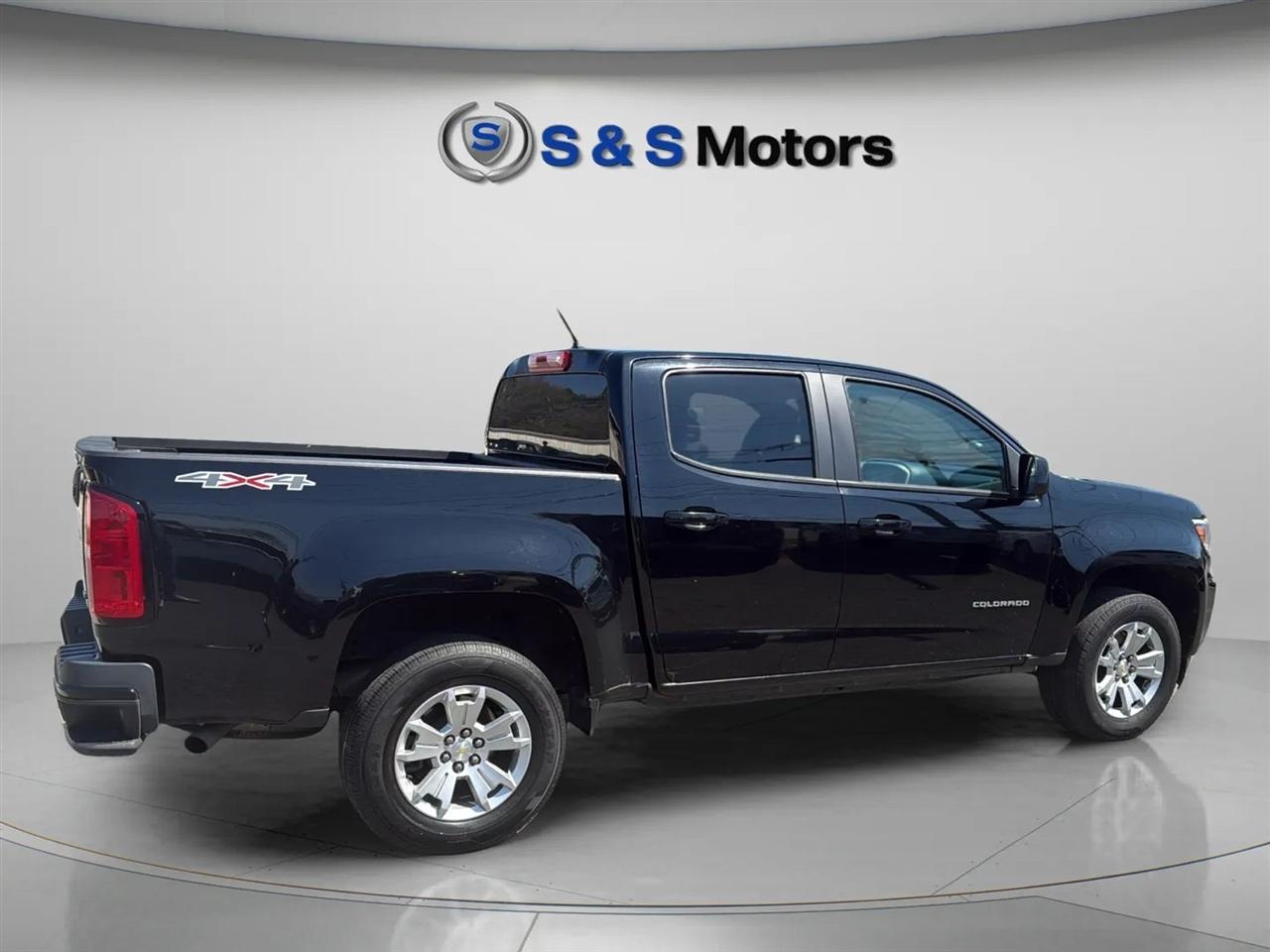 Chevrolet Colorado 4WD Crew Cab 128" LT 2021