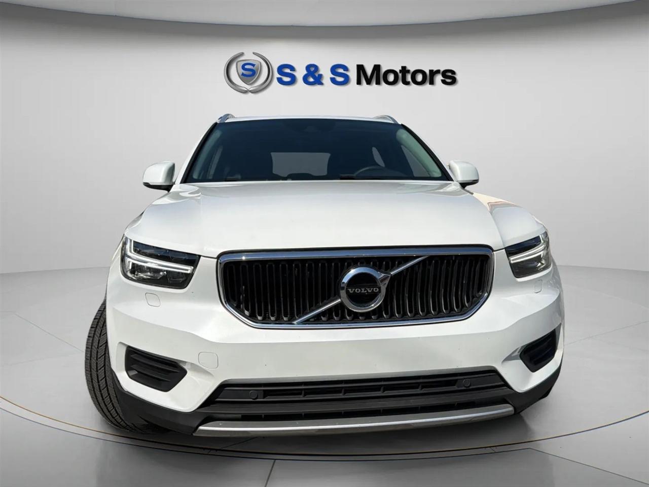 Volvo XC40 T5 AWD Momentum 2022