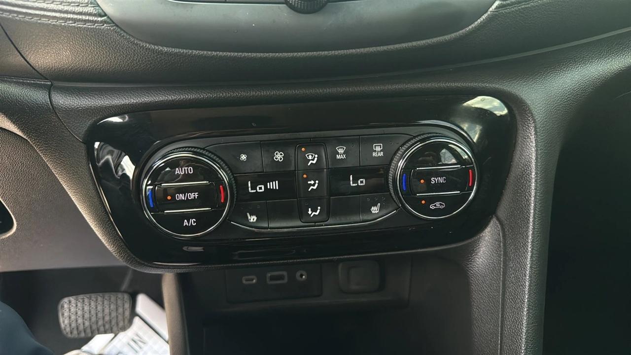 Buick Encore GX AWD 4dr Select 2021