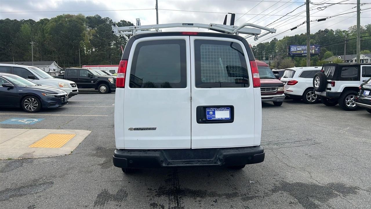 Chevrolet Express Cargo Van RWD 2500 135" 2019