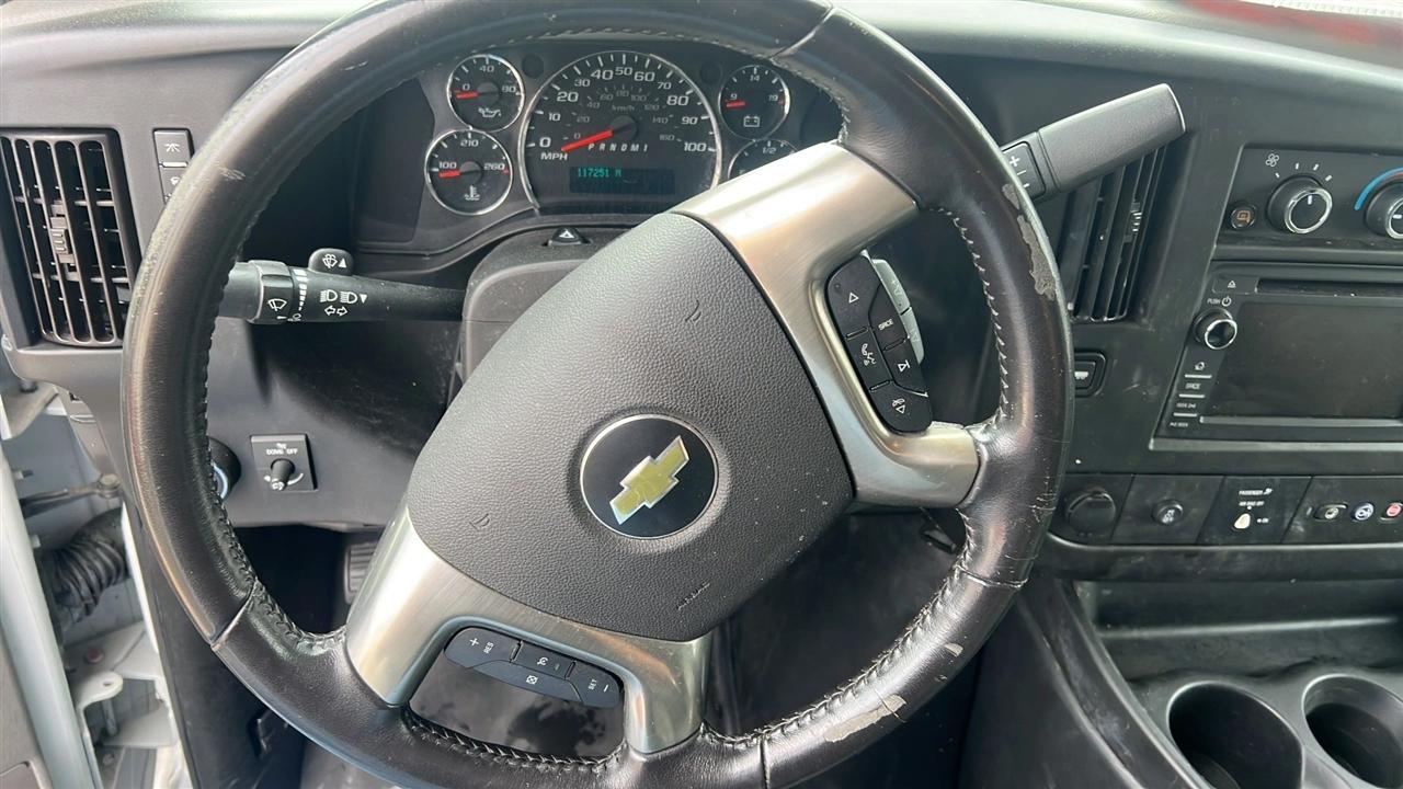 Chevrolet Express Cargo Van RWD 2500 135" 2019