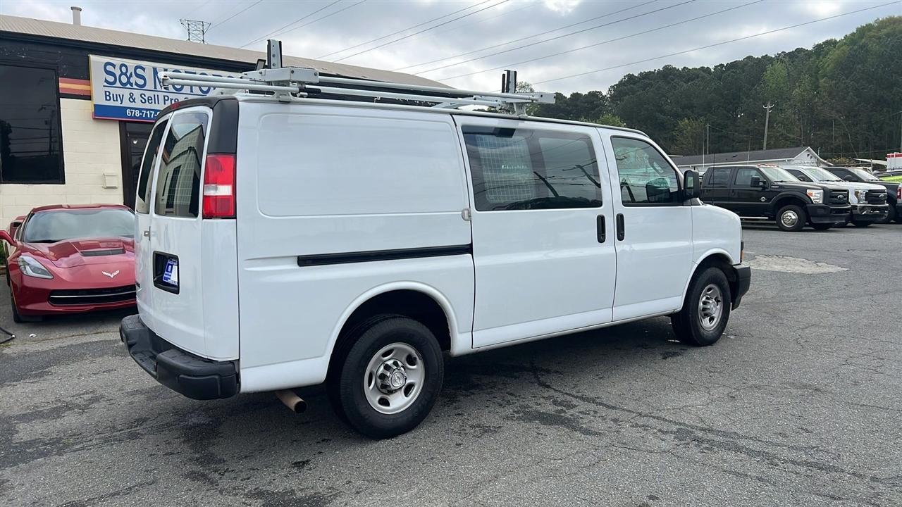 Chevrolet Express Cargo Van RWD 2500 135" 2019