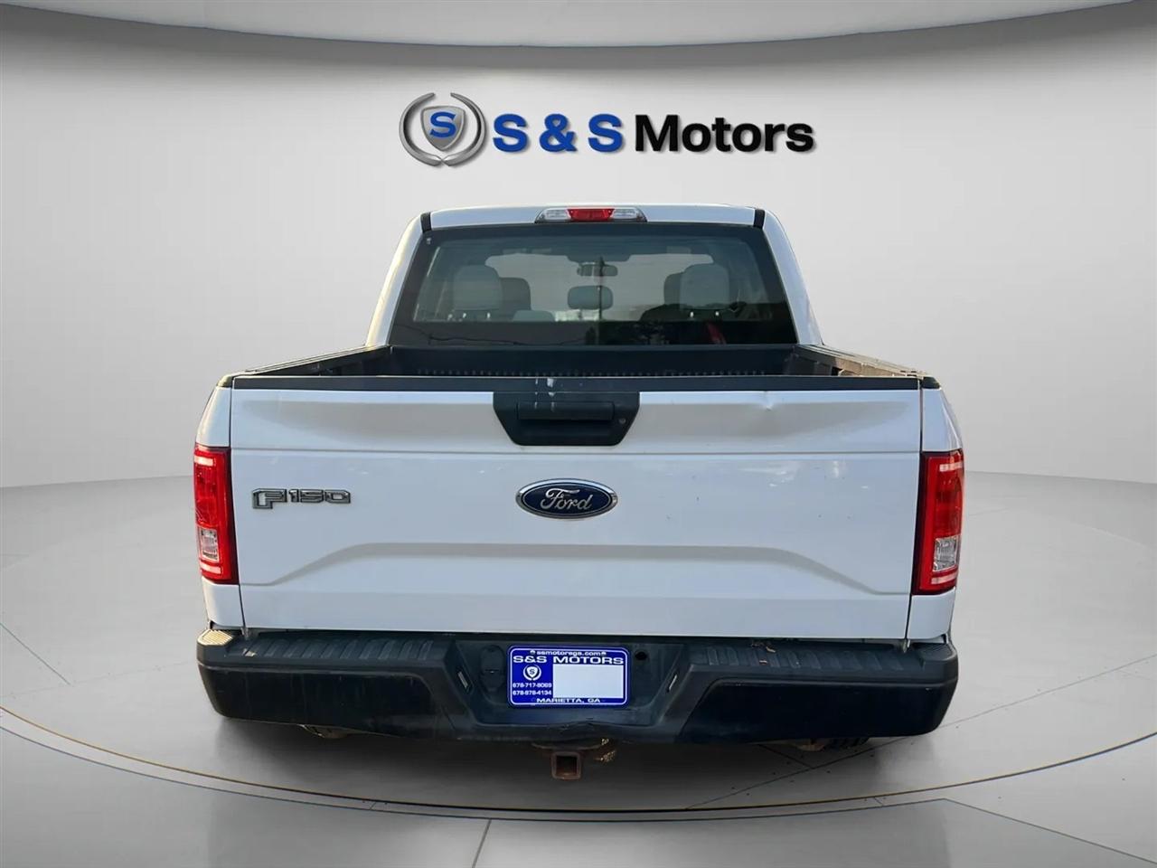 Ford F-150 XLT 2WD SuperCrew 5.5' Box 2017