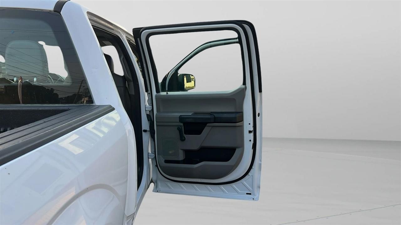 Ford F-150 XLT 2WD SuperCrew 5.5' Box 2017