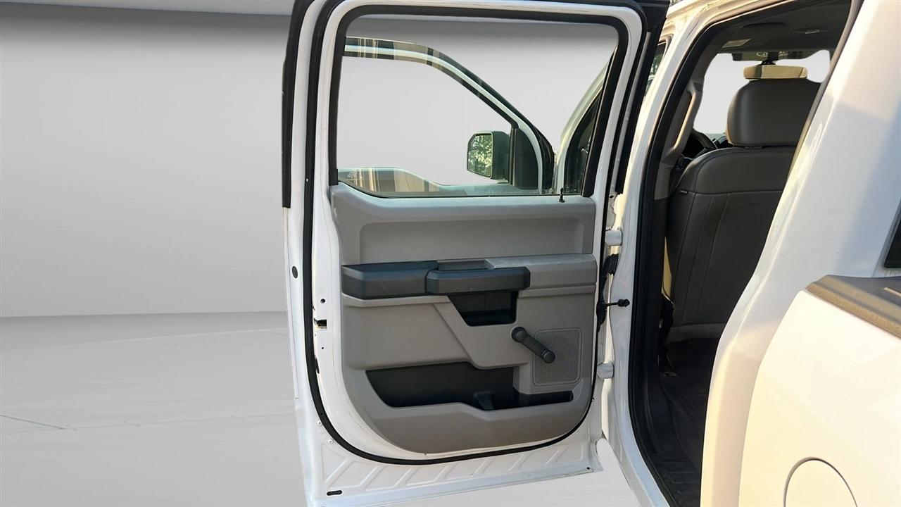 Ford F-150 XLT 2WD SuperCrew 5.5' Box 2017