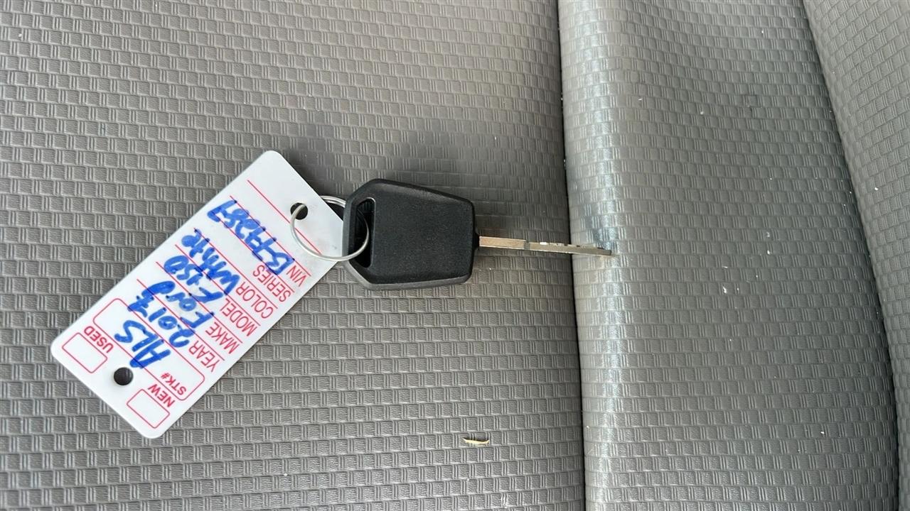 Ford F-150 XLT 2WD SuperCrew 5.5' Box 2017