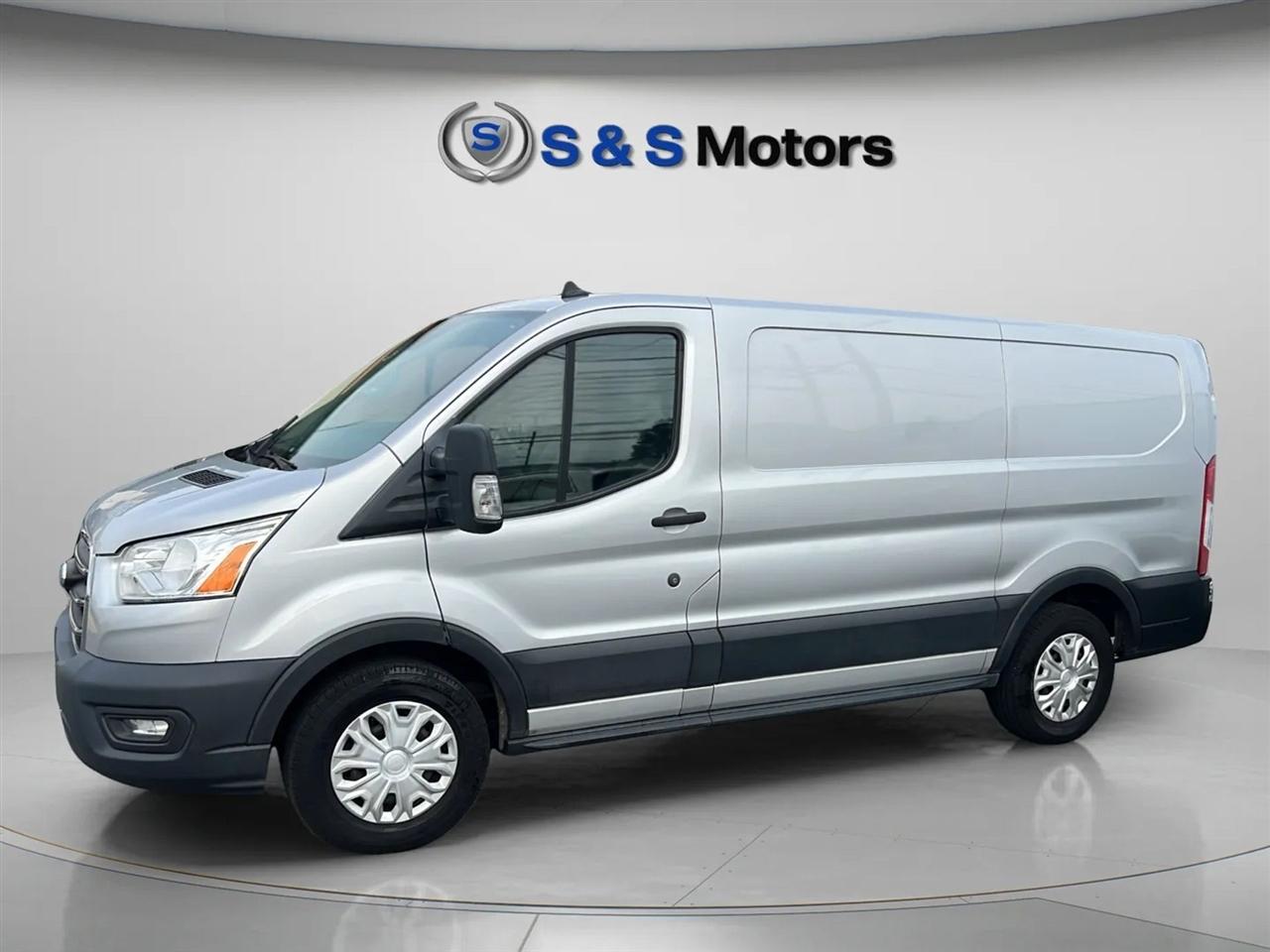 Ford Transit Cargo Van T-150 130" Low Rf 8670 GVWR RWD 2020