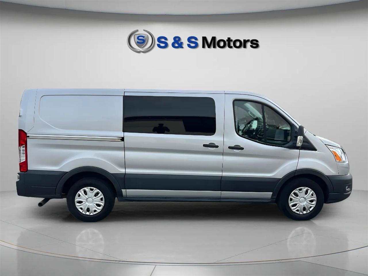 Ford Transit Cargo Van T-150 130" Low Rf 8670 GVWR RWD 2020