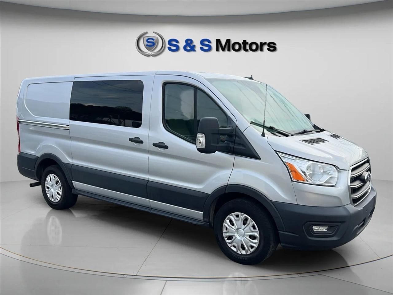 Ford Transit Cargo Van T-150 130" Low Rf 8670 GVWR RWD 2020