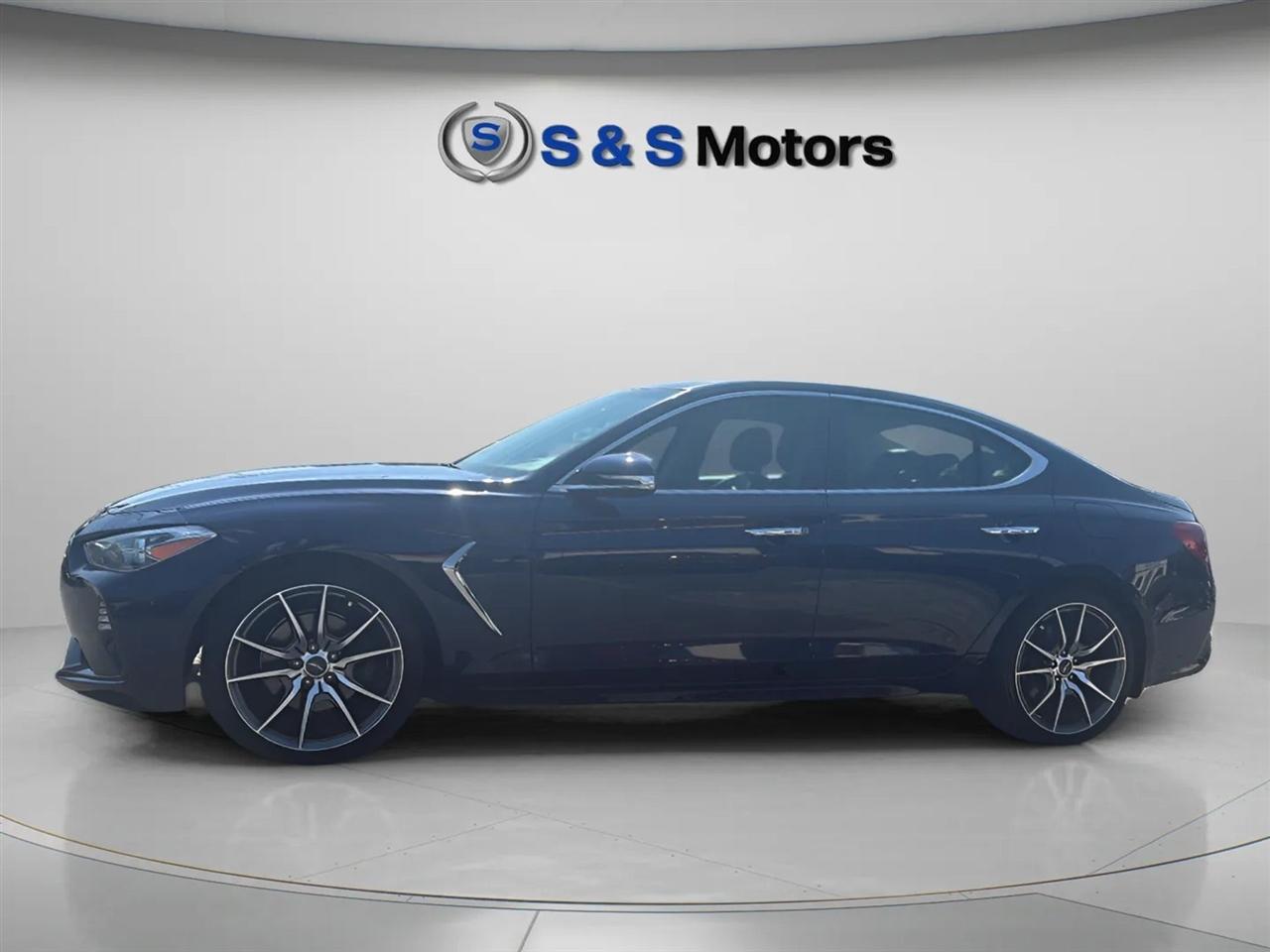 Genesis G70 2.0T Advanced RWD 2019