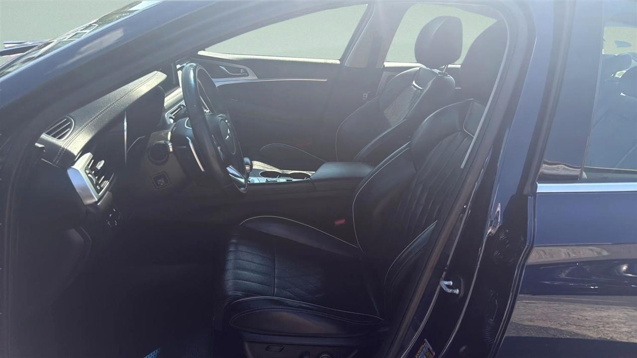 Genesis G70 2.0T Advanced RWD 2019