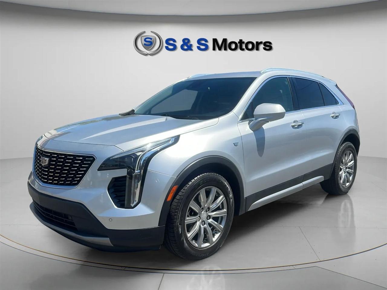 Cadillac XT4 FWD 4dr Premium Luxury 2020