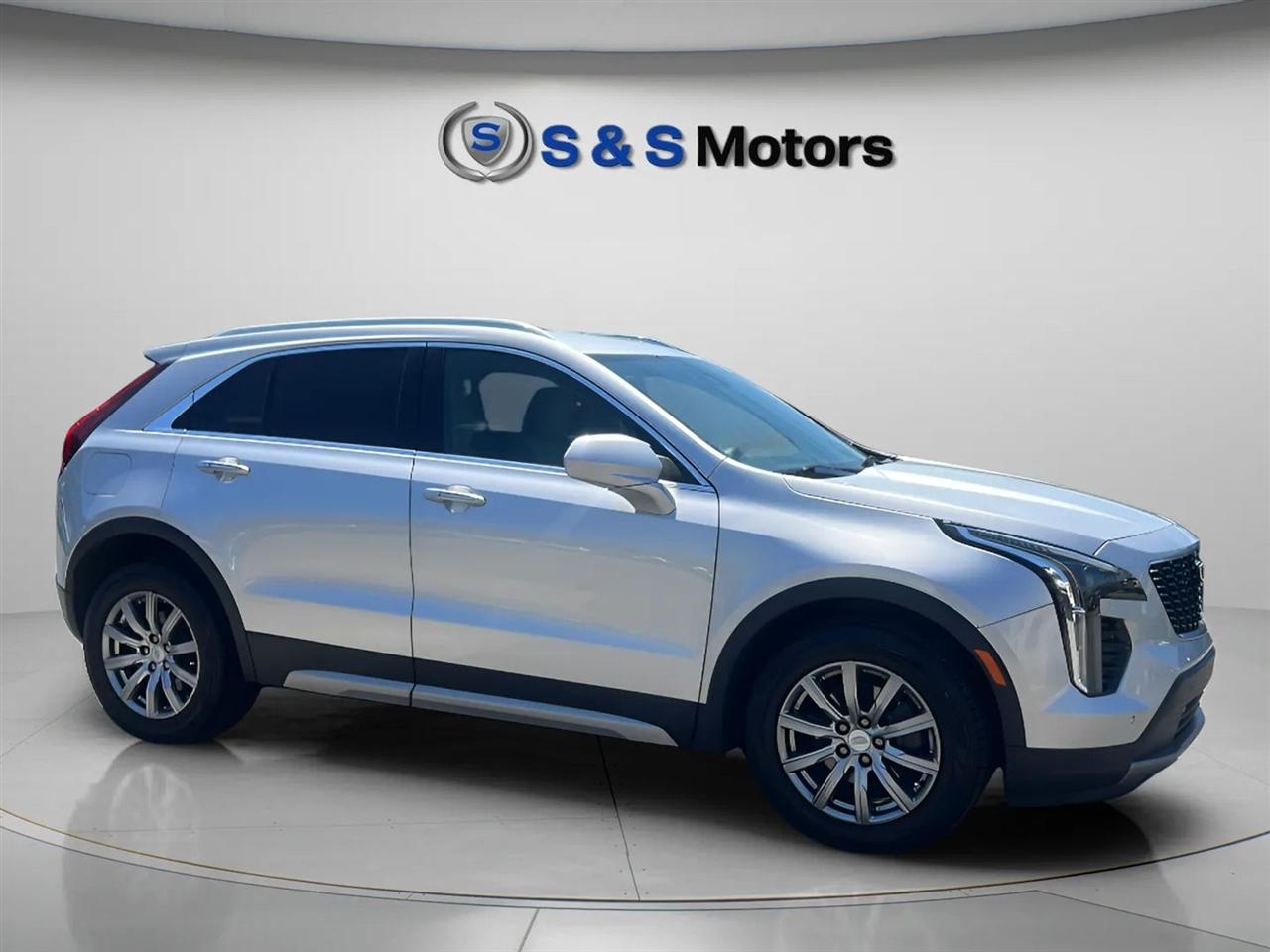 Cadillac XT4 FWD 4dr Premium Luxury 2020