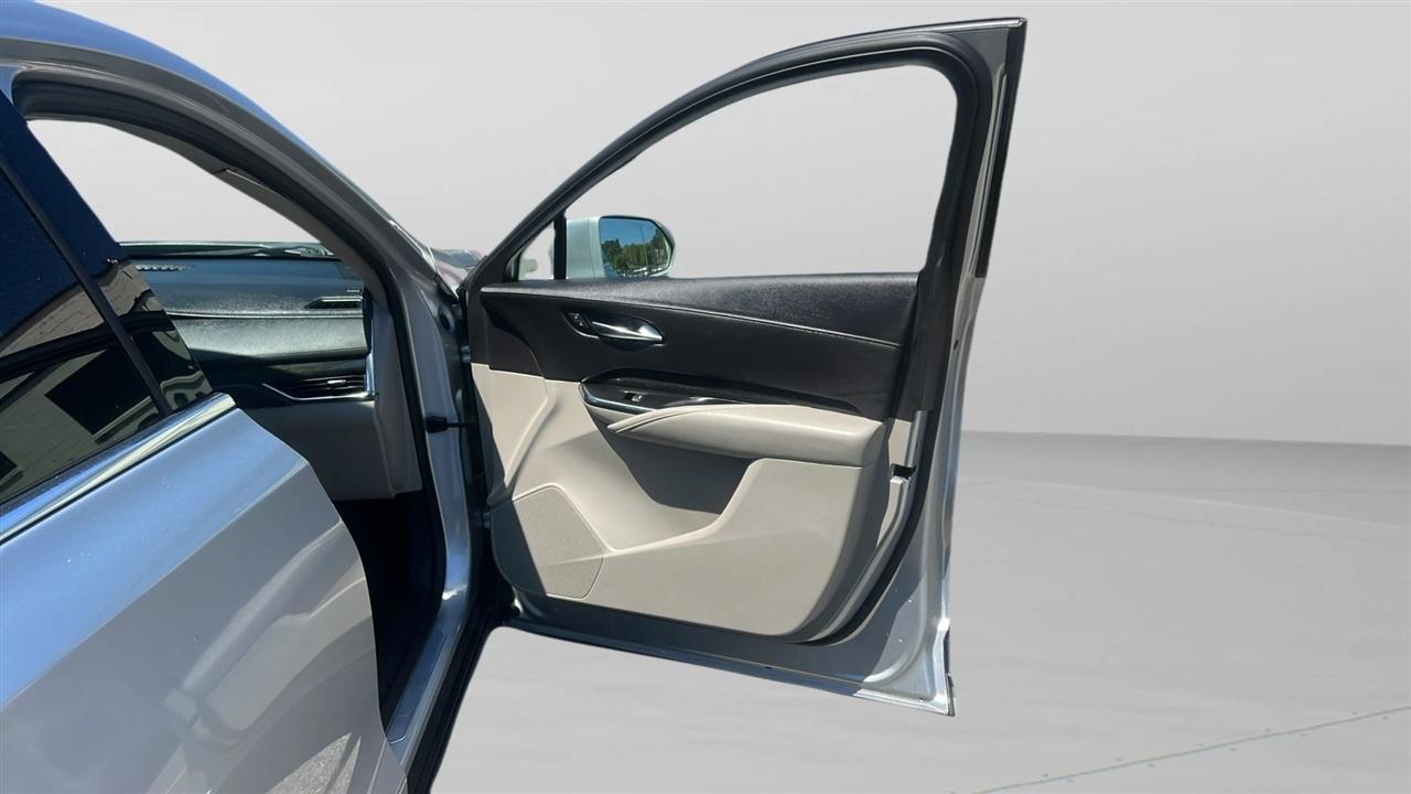 Cadillac XT4 FWD 4dr Premium Luxury 2020