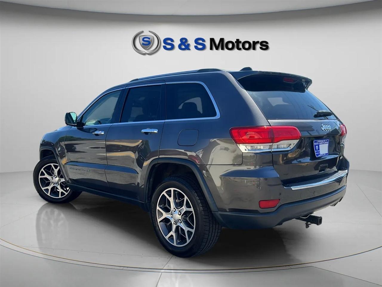 Jeep Grand Cherokee Limited 4x2 2019