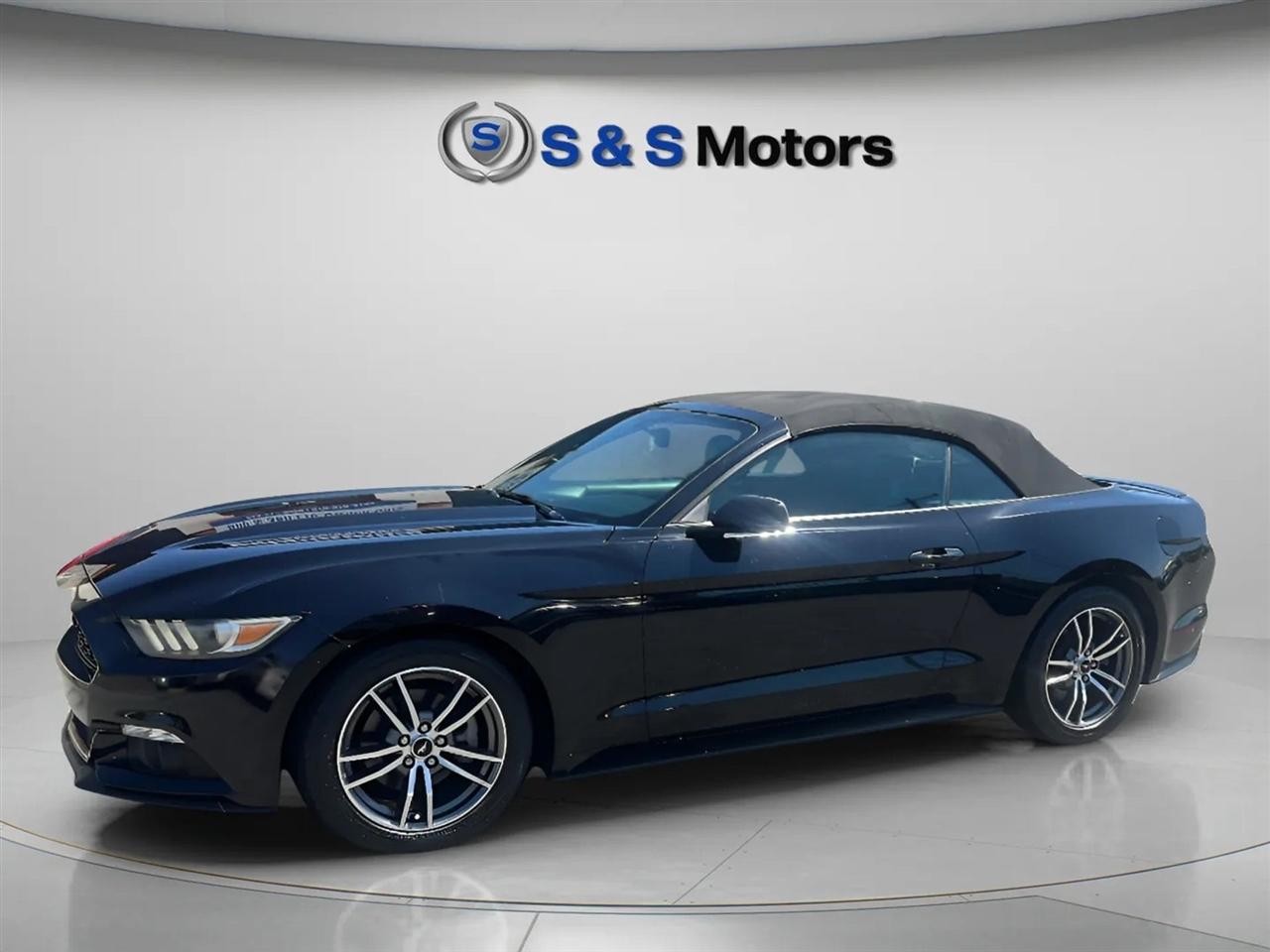 Ford Mustang 2dr Conv EcoBoost Premium 2016