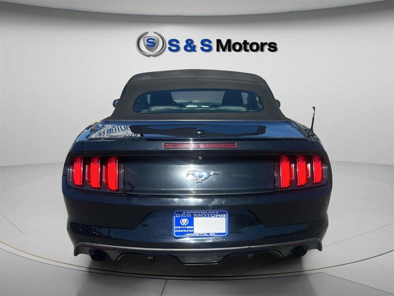 Ford Mustang 2dr Conv EcoBoost Premium 2016
