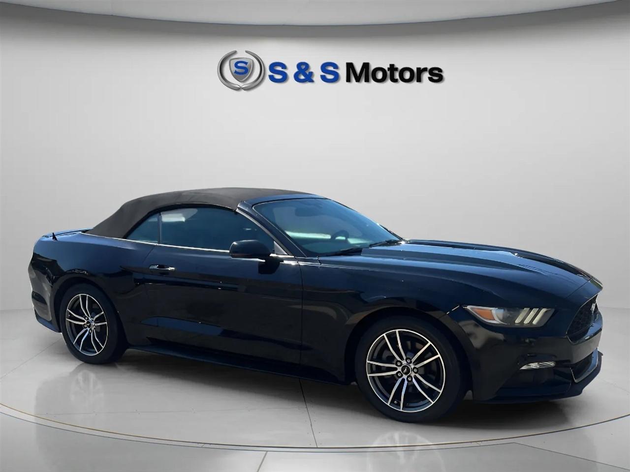 Ford Mustang 2dr Conv EcoBoost Premium 2016