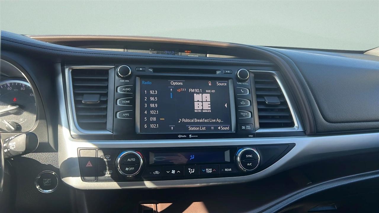 Toyota Highlander AWD 4dr V6 XLE (Natl) 2015