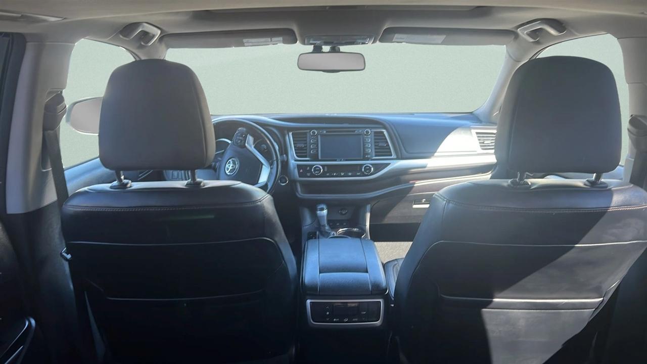 Toyota Highlander AWD 4dr V6 XLE (Natl) 2015