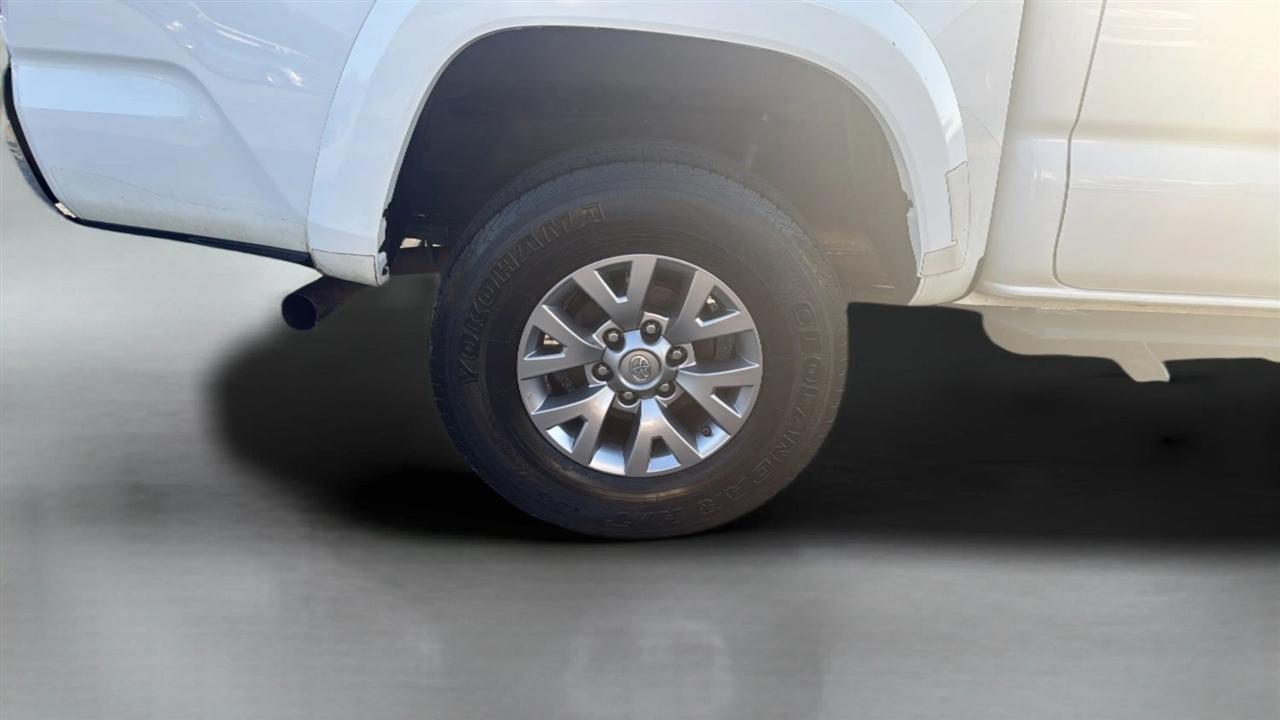 Toyota Tacoma TRD Off Road Double Cab 5' Bed V6 4x2 AT (Natl) 2018