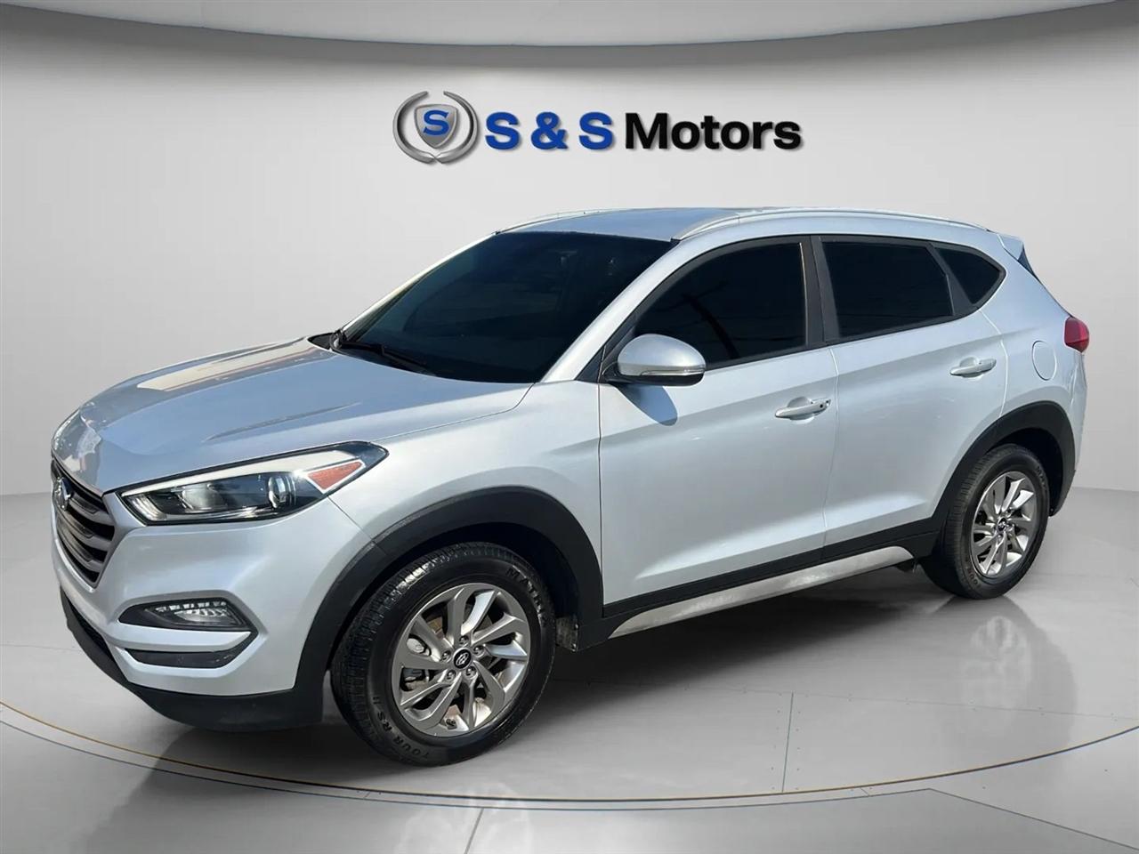 Hyundai Tucson SE Plus FWD 2017
