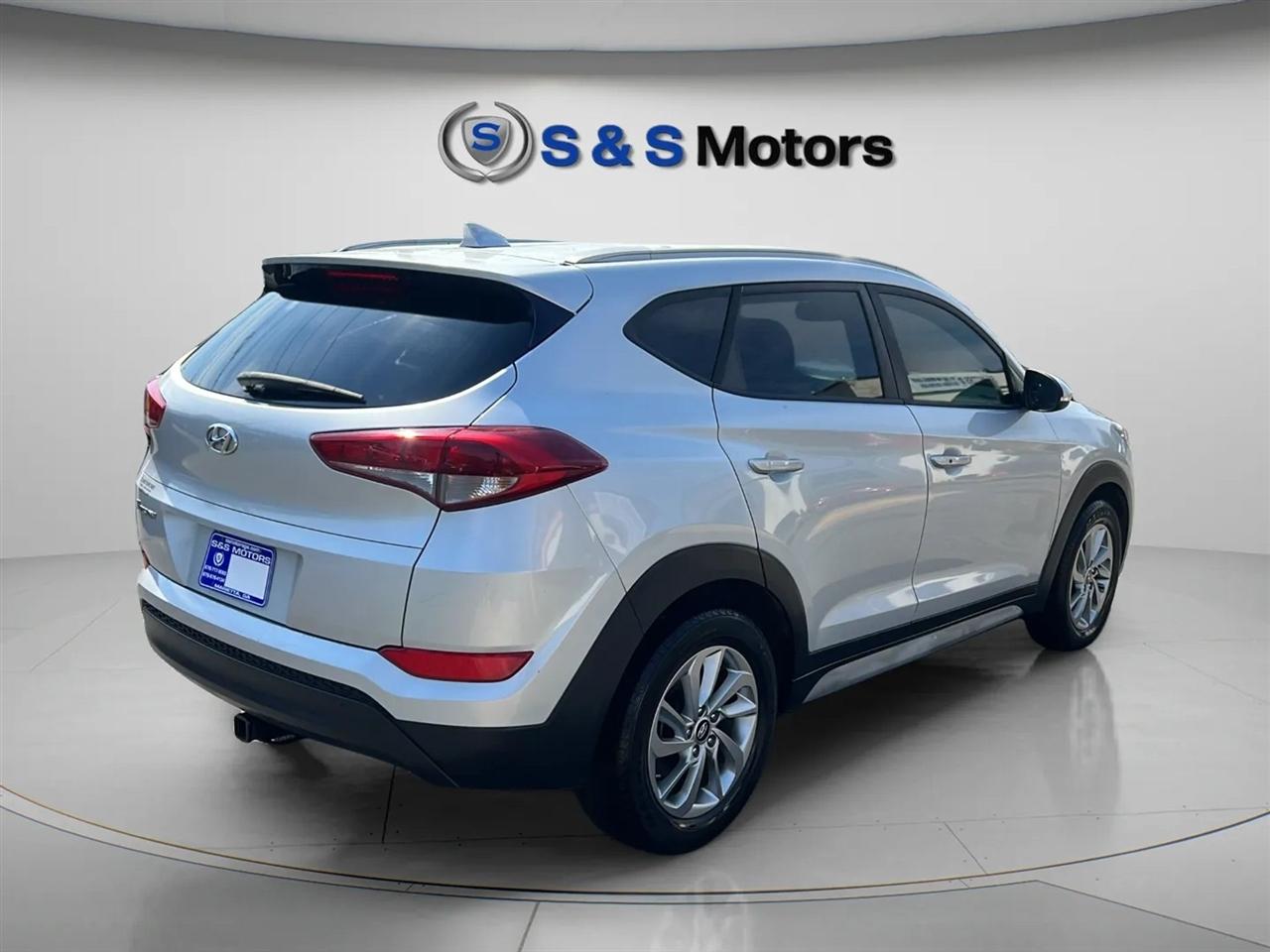 Hyundai Tucson SE Plus FWD 2017